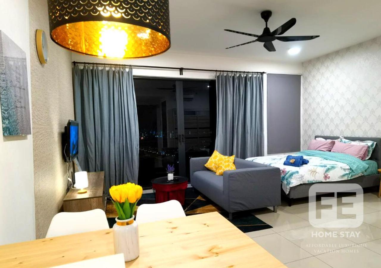 Netflix Wifi Trefoil Homestay Setia Alam Sacc Homestay Fe Shah Alam Eksteriør billede