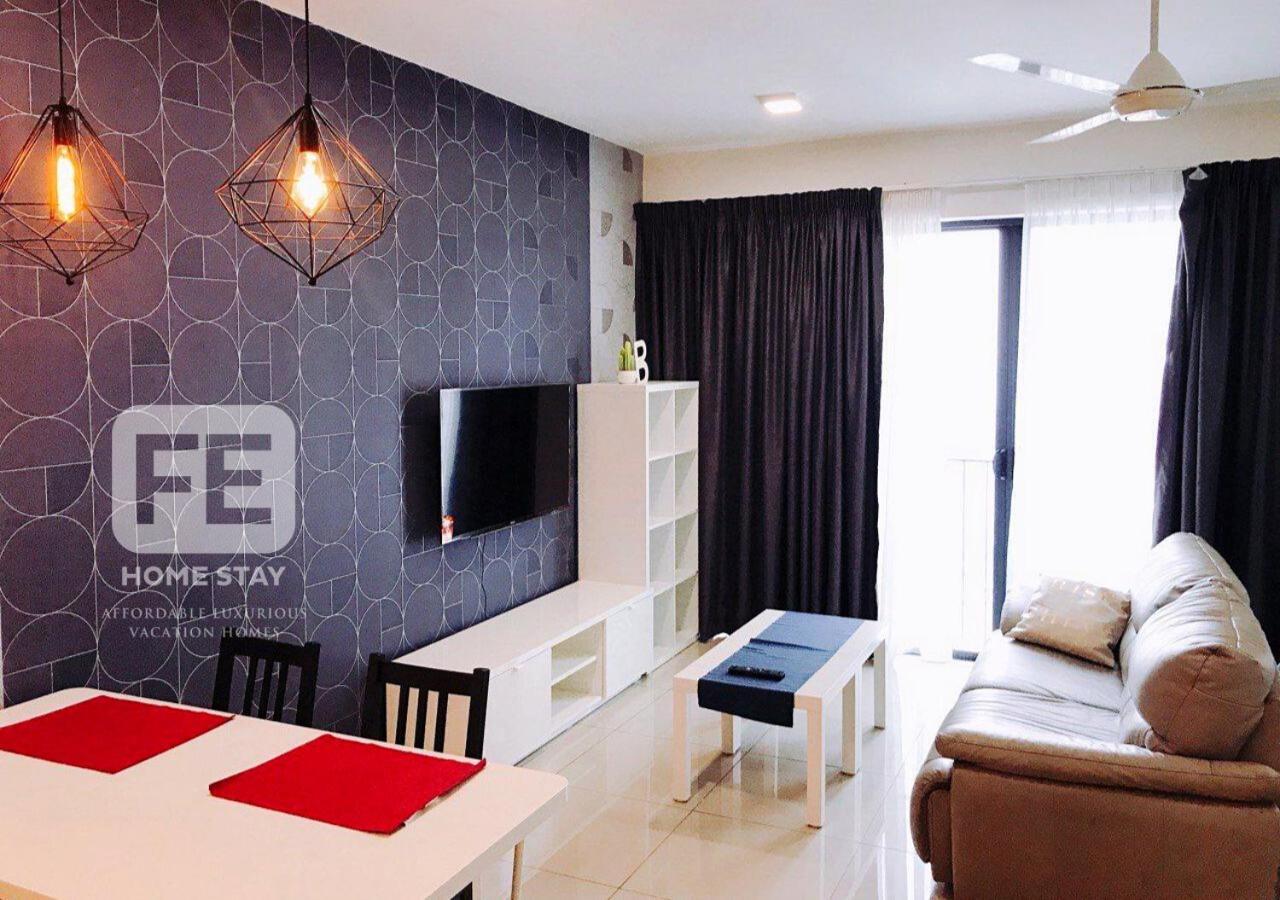 Netflix Wifi Trefoil Homestay Setia Alam Sacc Homestay Fe Shah Alam Eksteriør billede